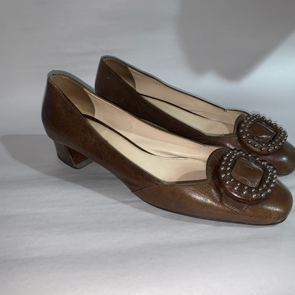 PRADA size 40.5 brown calfskin pumps w/buckle - Picture 6 of 13